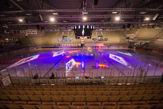 ABB Arena Rosenholm interiört innan ishockeymatchen i SHL
