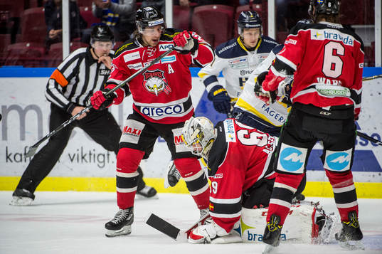 Malmö Redhawks Andreas Thuresson, målvakt Oscar Alsenfelt