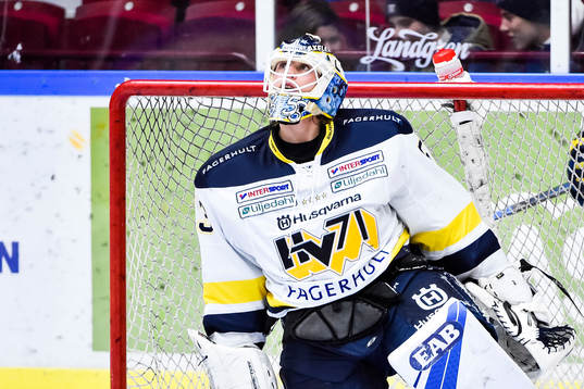 s målvakt Fredrik Pettersson-Wentzel deppar