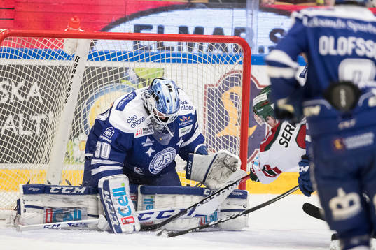 Leksands målvakt Henrik Haukeland  i ishockeymatchen i SHL
