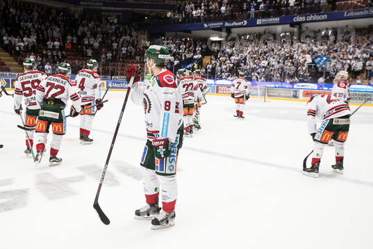 Frölundas spelare deppar i ishockeymatchen i SHL mellan