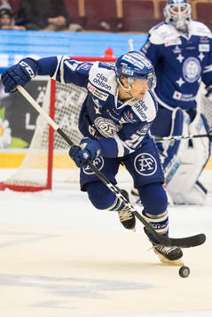 Leksands Eric Castonguay  i ishockeymatchen i SHL mellan