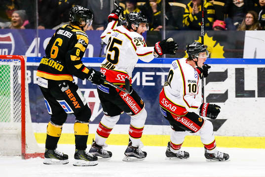 Luleås Tim Kennedy  jublar