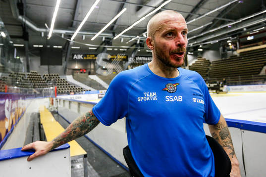 Luleås Jan Sandström har just avslutat sin 1000 SHL match