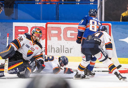 Växjös Robert Rosén gör 4-1 målet medan Djurgårdens