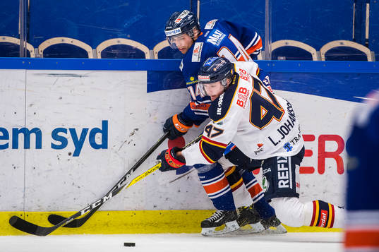 Växjös Emil Pettersson och Djurgårdens Linus Johansson