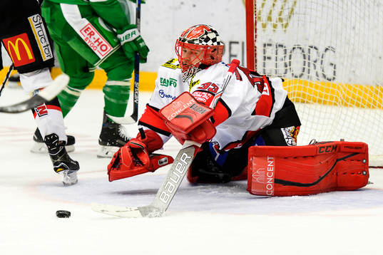 Örebros målvakt Julius Hudacek