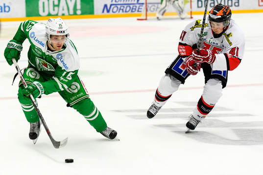 Rögles Simon Ryfors och Örebros Joel Mustonen