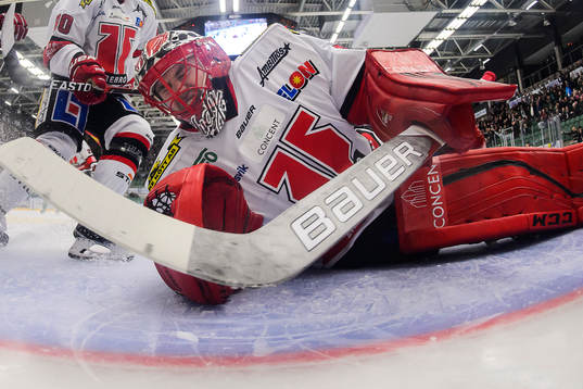 Örebros målvakt Julius Hudacek