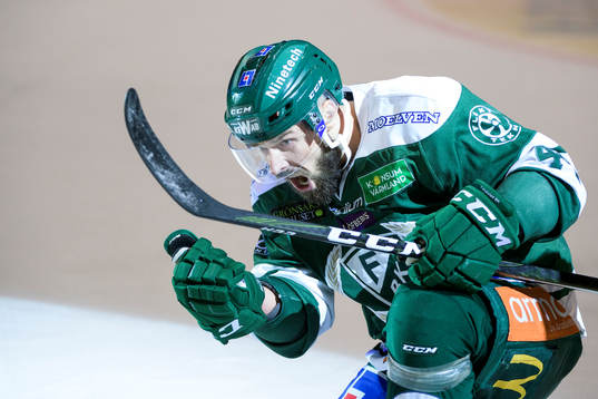 Färjestads Milan Gulas jublar