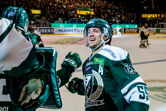 Färjestads Ole-Kristian Tollefsen jublar