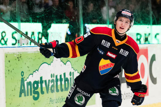 Djurgårdens Marcus Davidsson tackar publiken