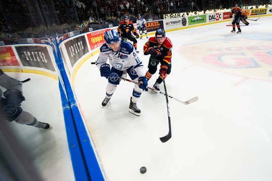 Leksands Martin Karlsson och Djurgårdens Linus Hultström