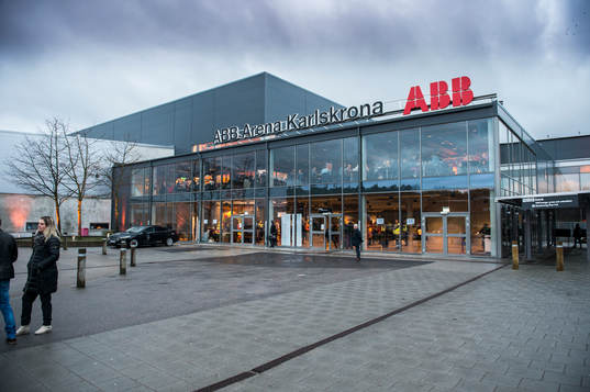 ABB arena Rosenholm innan ishockeymatchen i SHL mellan