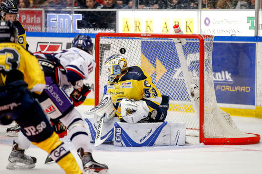 s Niklas Hansson