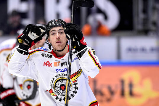 Luleås Johan Forsberg jublar