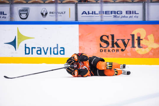 Karlskronas Mattias Guter har ont