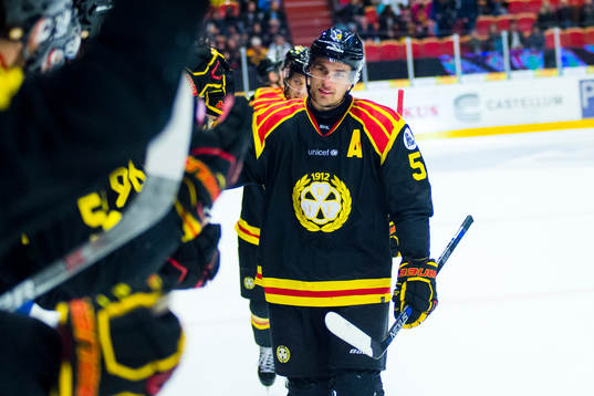 Brynäs Lukas Kilström jublar