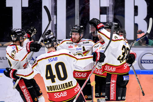 Luleås Johan Forsberg jublar