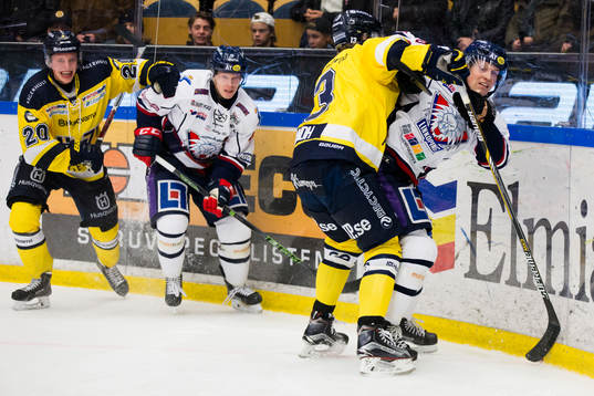 s Lawrence Pilut och Oscar Sundh