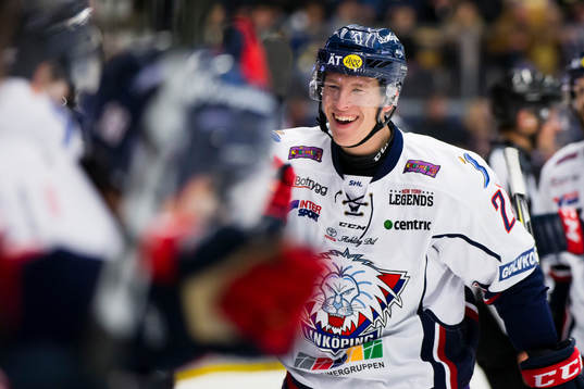 Linköpings Emil Sylvegård jublar