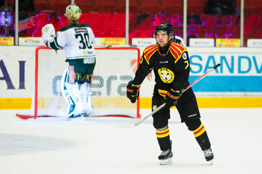 Brynäs Ponthus Westerholm jublar