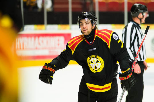 Brynäs Ponthus Westerholm jublar