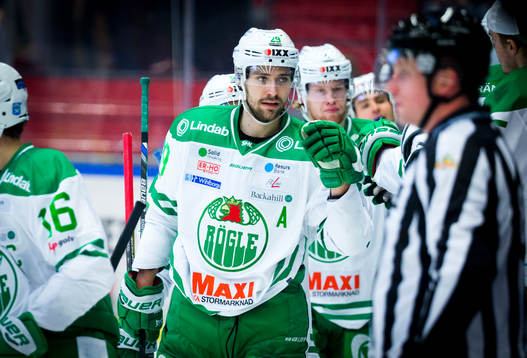 Rögles Ludvig Rensfeldt jublar