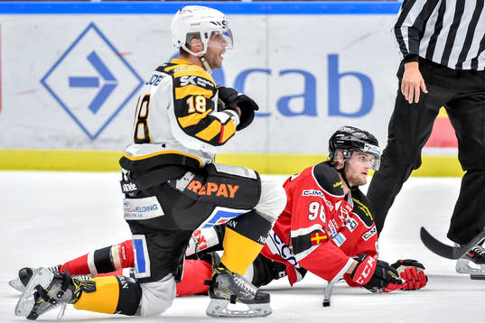 Skellefteås Pontus Petterström och Malmö Redhawks Kim