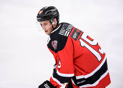 Piteås Kevin Lidström på uppvärmningen