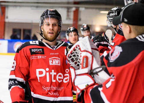 Piteås Sebastian Harila jublar