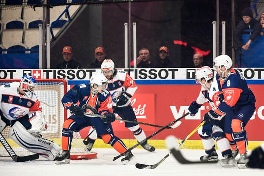 Växjös Ludvig Wisten och Josh Hennessy mot Zürichs