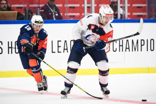 Växjös Tuomas Kiiskinen och Zürichs Patrick Geering