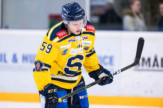 Södertäljes Adam Hansen deppar