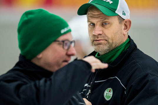 Assisterande tränare Magnus Bogren och assisterande