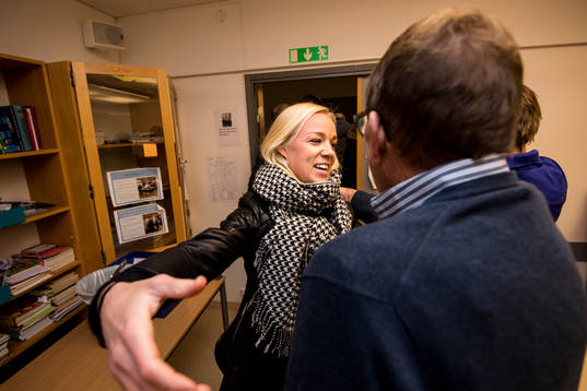 Caroline Seger kramar om sin tidigare klassföreståndare