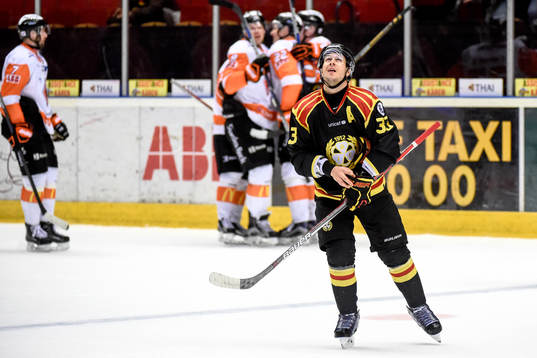 Brynäs Elias Fälth  deppar