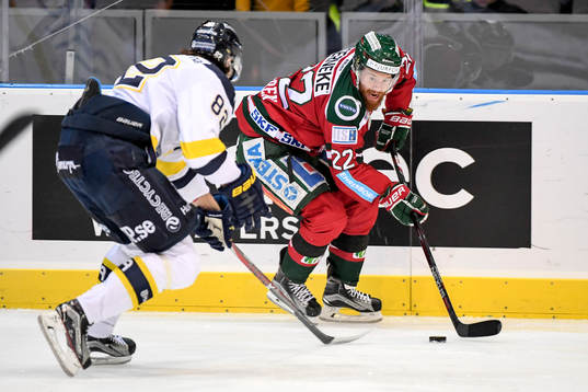 s Kevin Stenlund och Frölundas Robin Figren