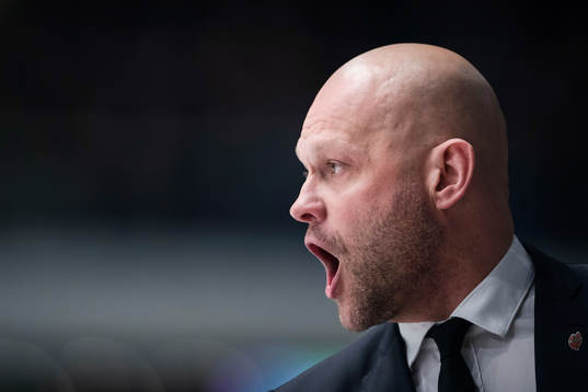 Modos tränare Andreas Johansson