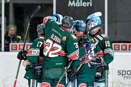 Tingsryds Emil Forslund jublar