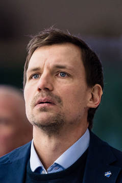 Karlskogas assisterande tränare Kristofer Näslund
