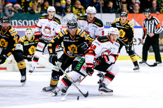 Skellefteås Henrik Hetta och Malmö Redhawks Rhett