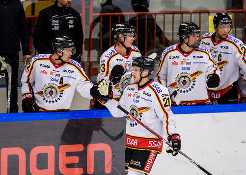 Luleås Bill Sweatt jublar