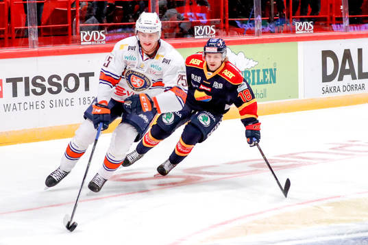 Växjös Philip Holm och Djurgårdens Juuso Ikonen