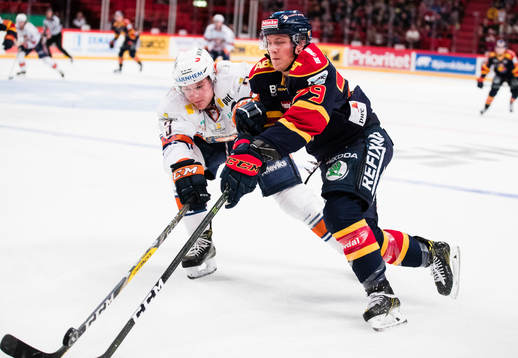 Växjös Oliver Bohm och Djurgårdens Patrik Lundh