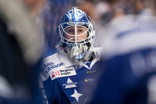 Leksands målvakt Henrik Haukeland  i ishockeymatchen i SHL