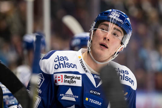 Leksands Tobias Forsberg  i ishockeymatchen i SHL mellan