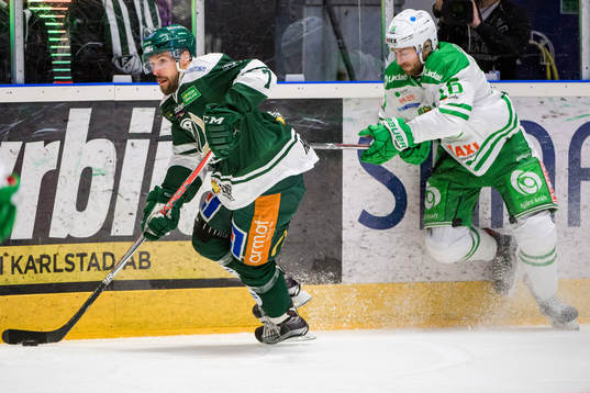 Färjestads Jonas Holös och Rögles Christopher Liljewall
