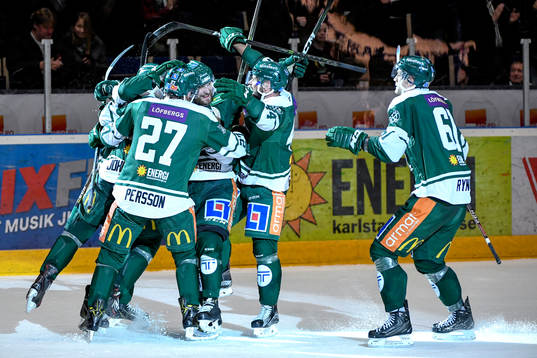 Färjestads Mikael Wikstrand jublar
