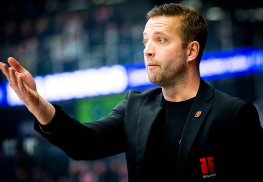 Örebros tränare Johan Tornberg är arg